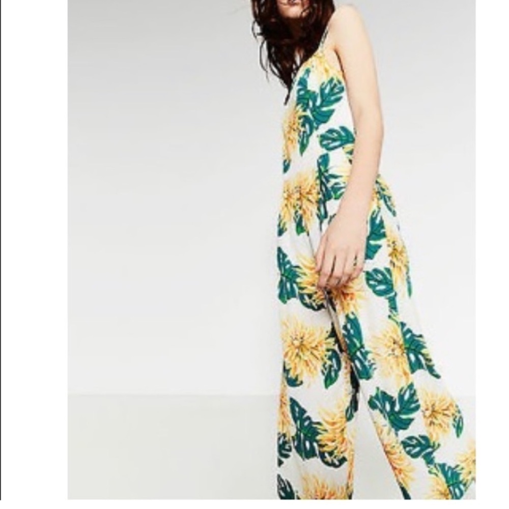ZARA size M white multi jumpsuit flow culotte - Picture 4 of 13